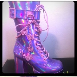 ISO. DOLLS KILL BOOTS SIMILAR TO THESE SIZE 10 /12